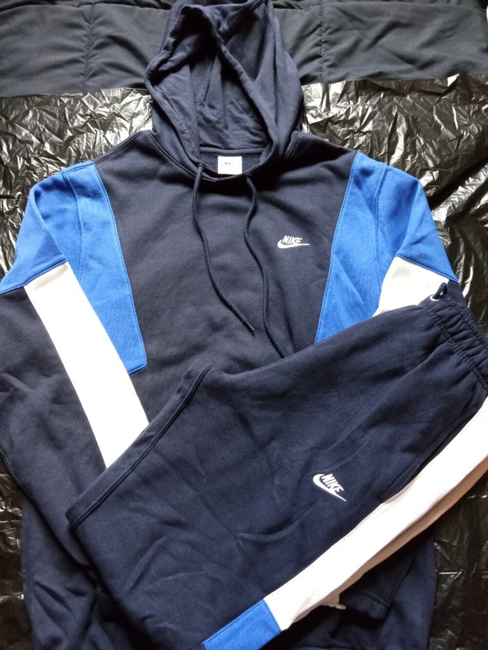 Nike Side Striped Navy Sweat Suit/Jogger Set Mens Small